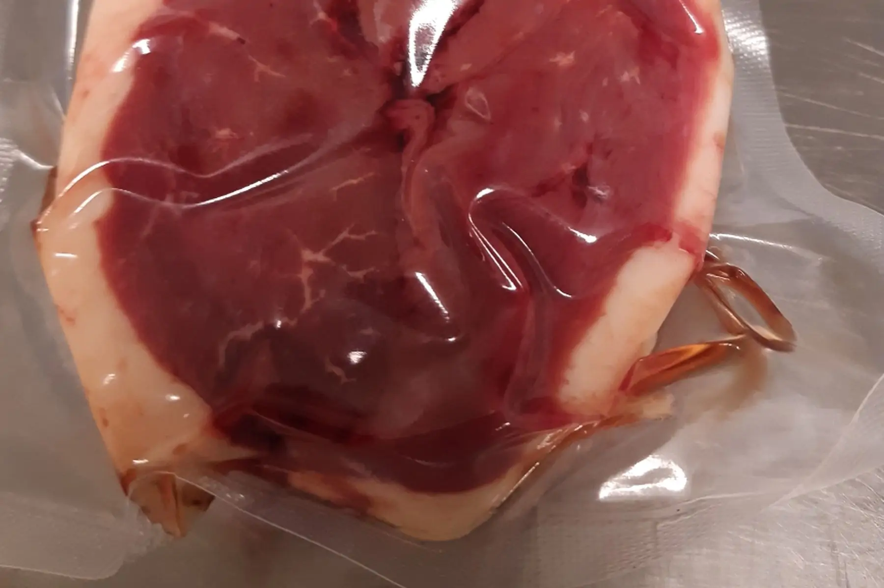 f / 2 tournedos de canard sous-vide