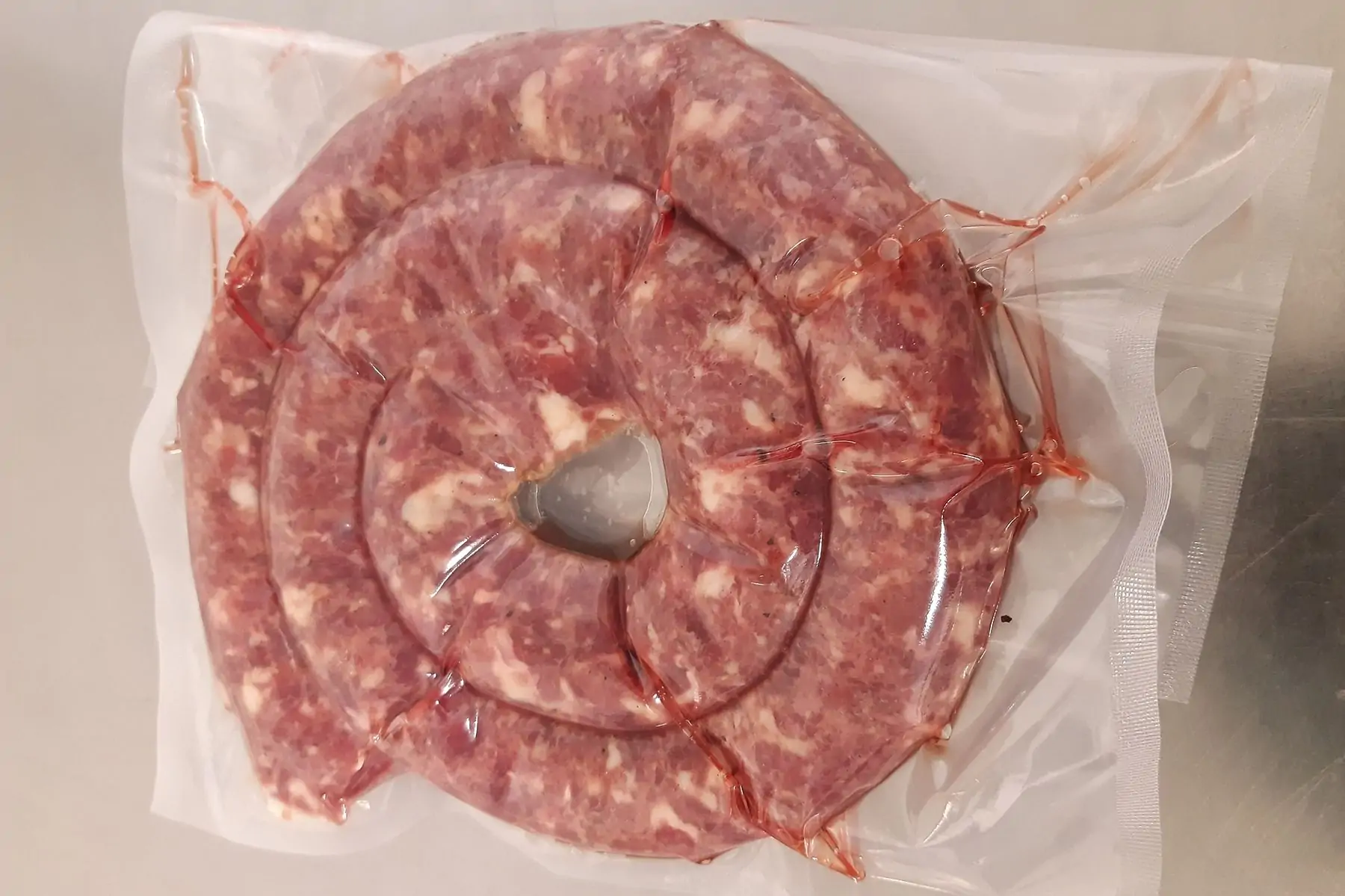 ee/ saucisse pure viande de canard sous vide