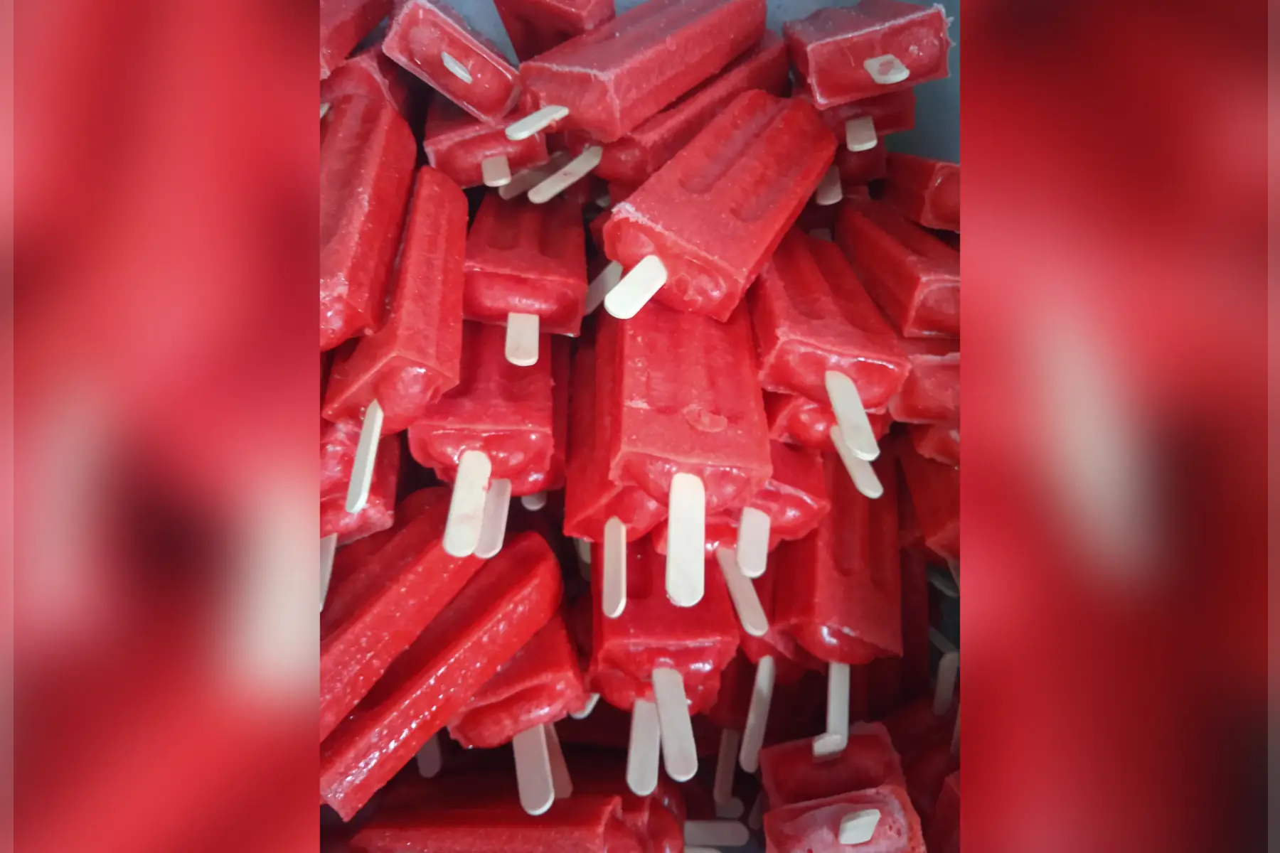 10 sorbets bâtonnets  (4 parfums du moment)