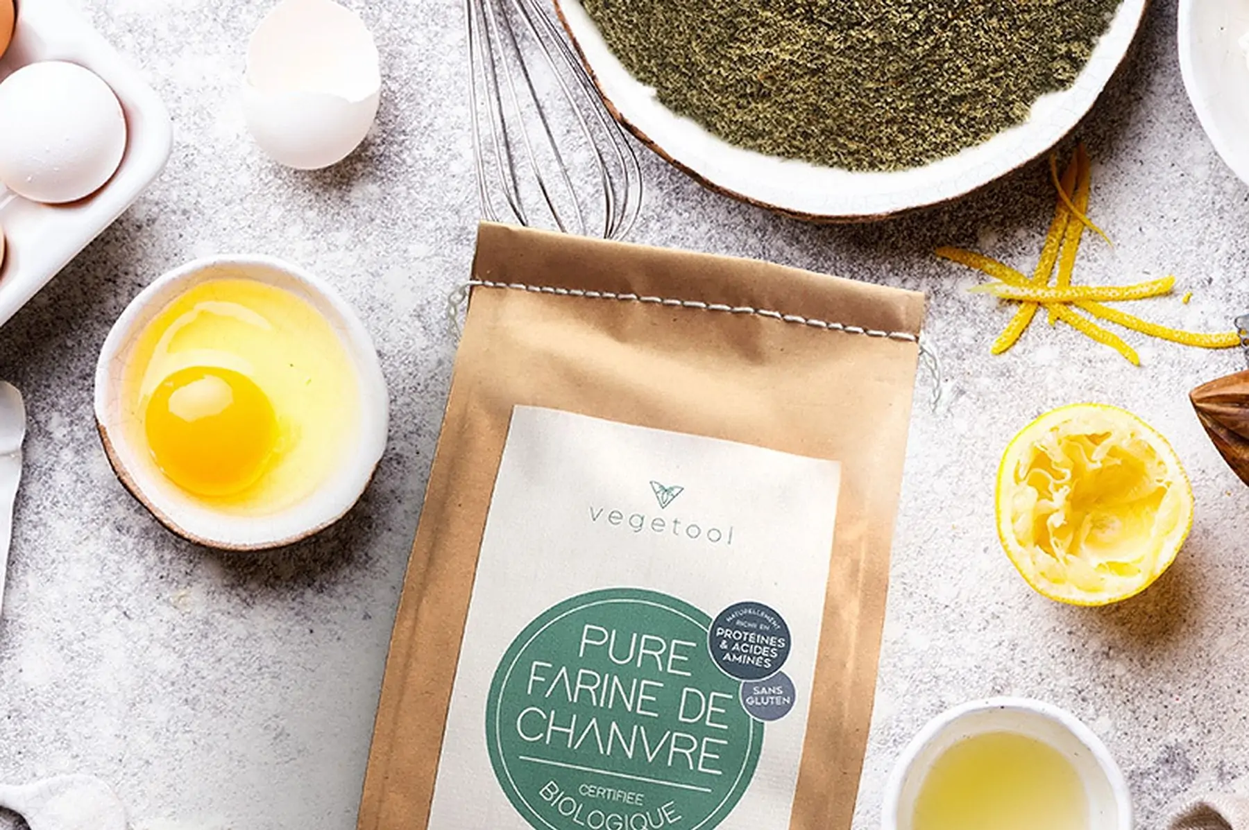 pure farine de chanvre biologique