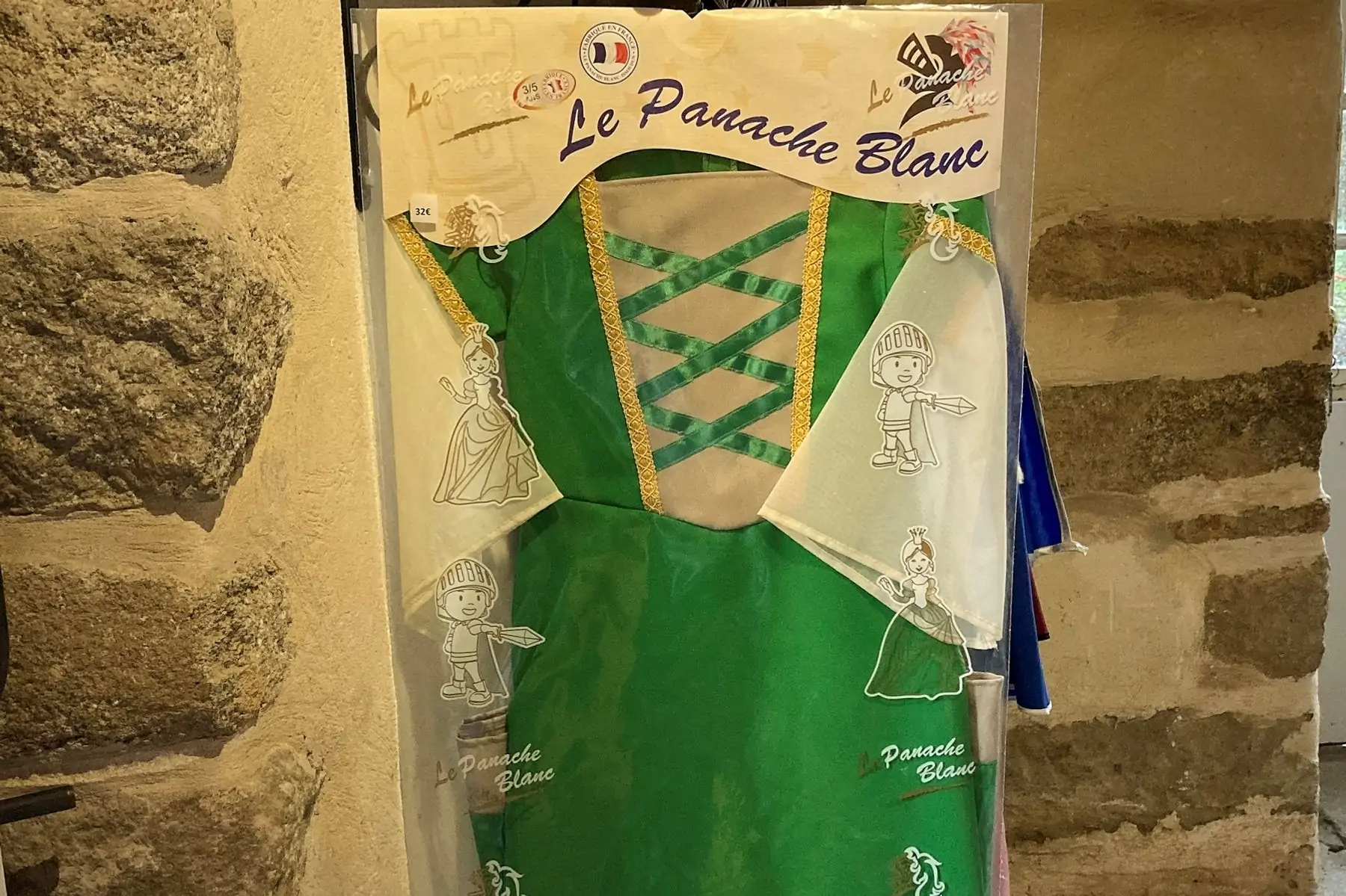 robe médiévale verte