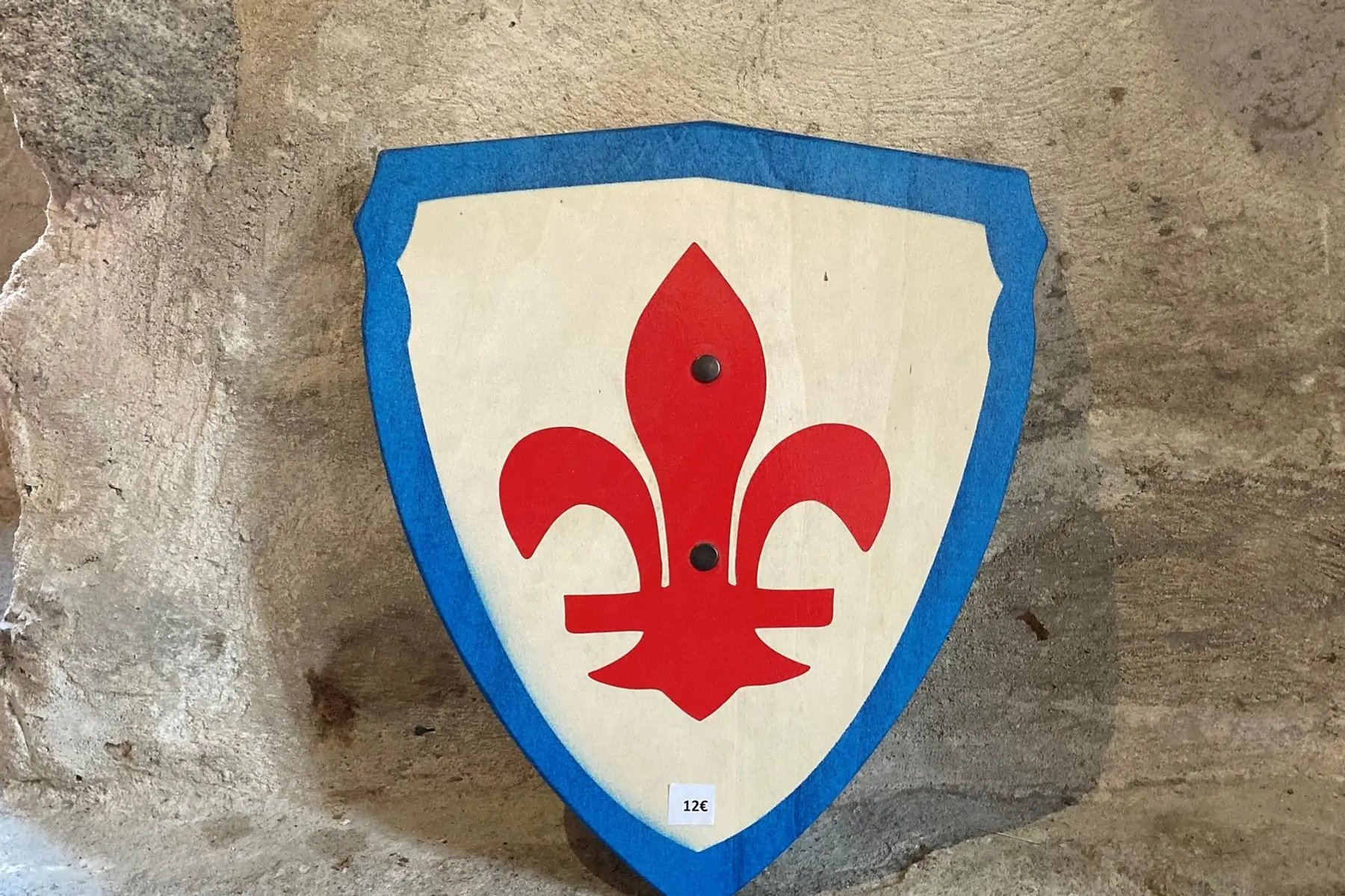 bouclier en bois fleur de lys