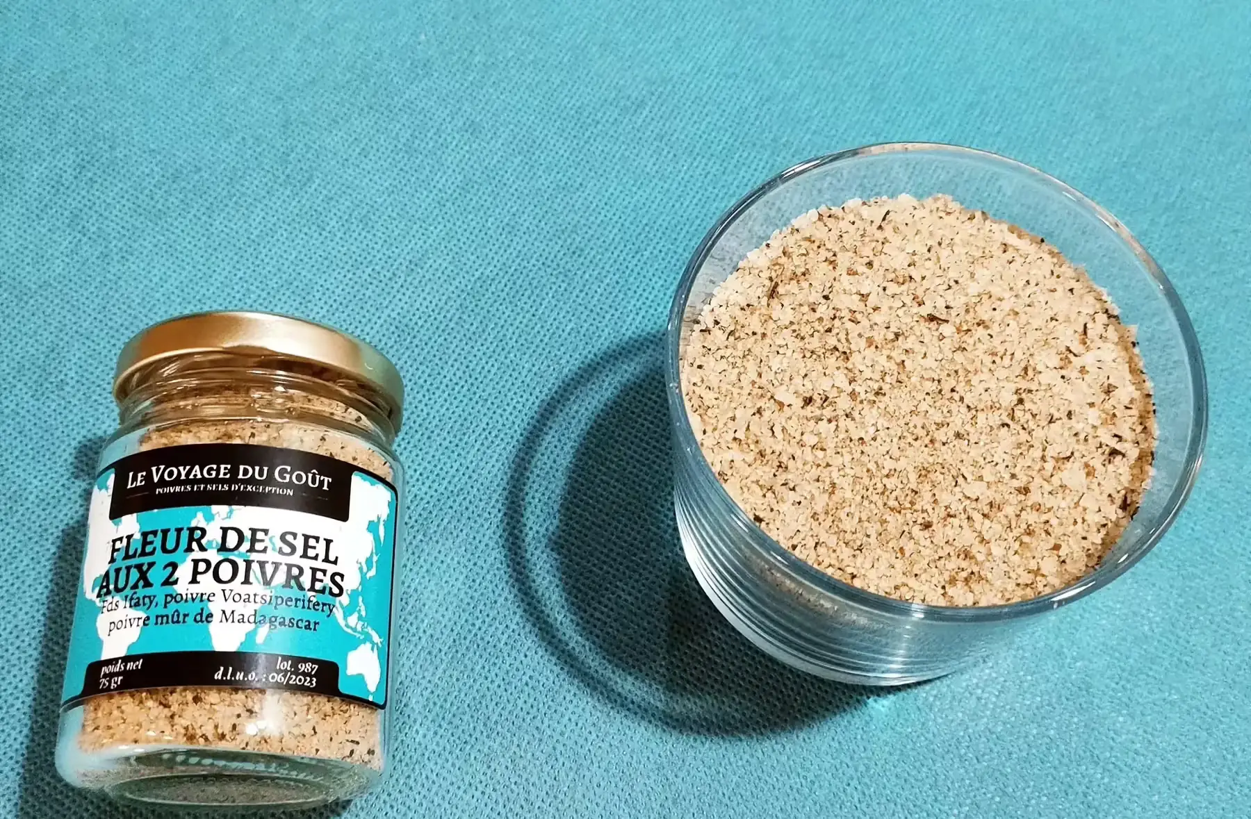 fleur de sel aux deux poivres
