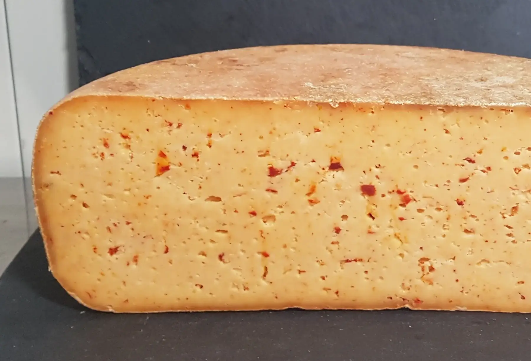 Tomme au Piment d'Espelette (environ 300 g)