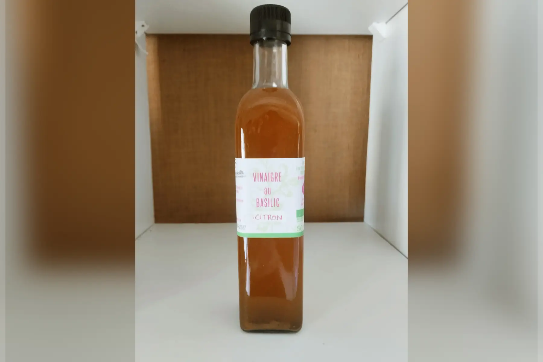 Vinaigre au basilic citron