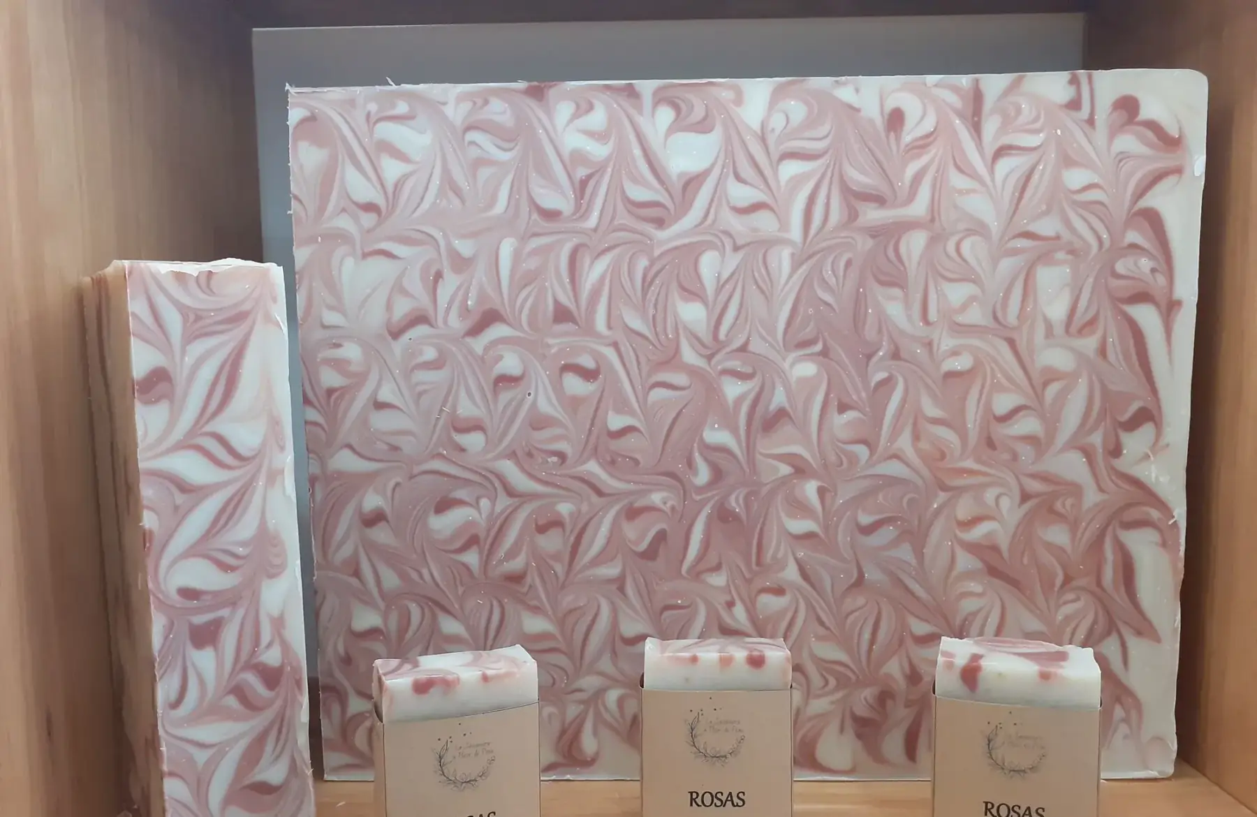 savon rosas (palmarosa geranium)