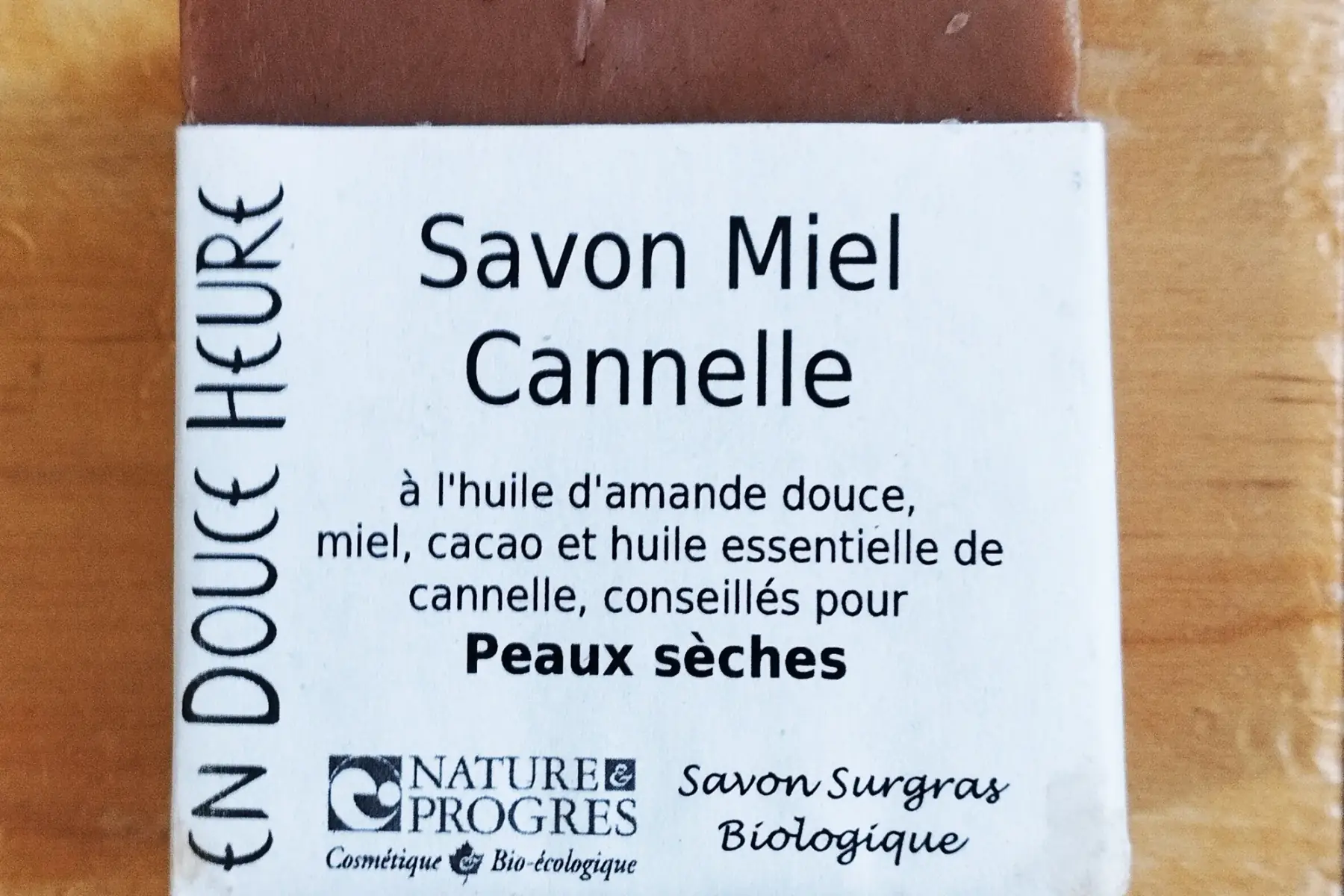 cosmétique : savon peaux sèches