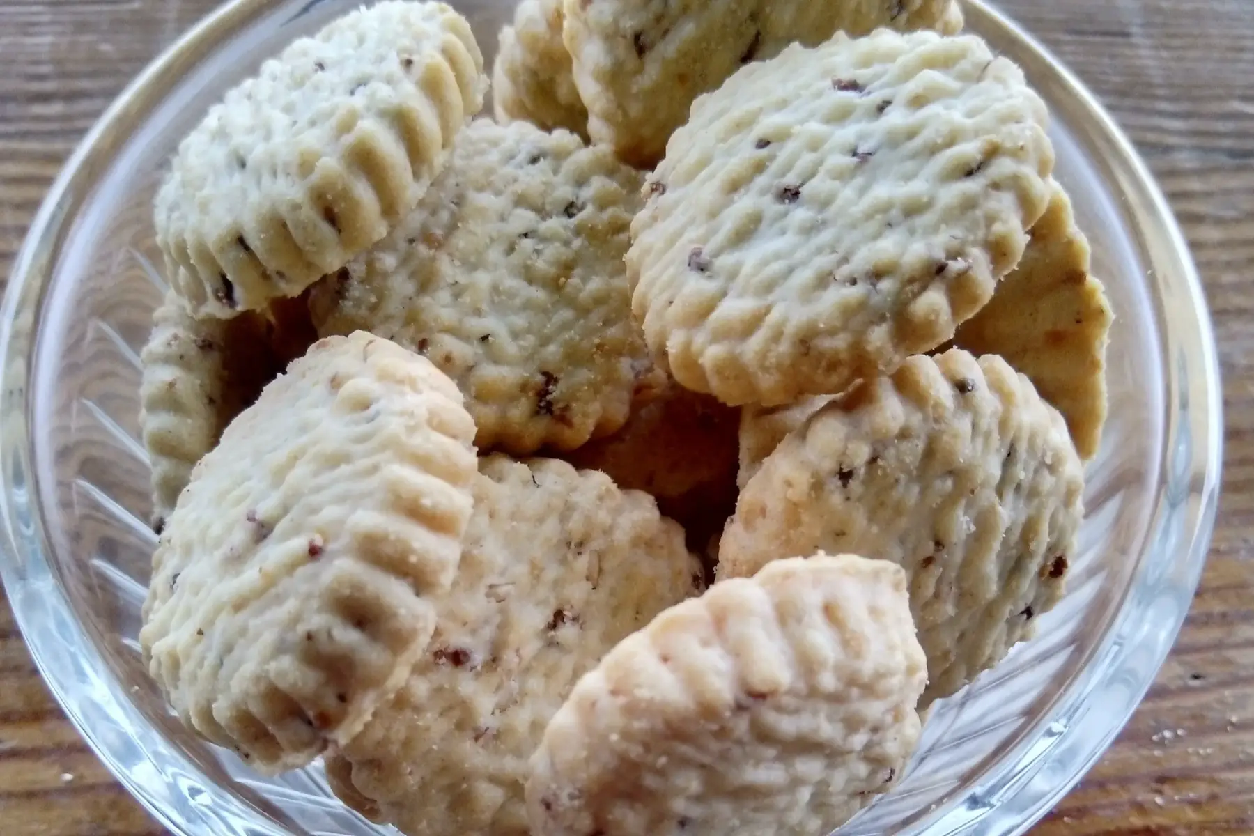 biscuits salés moutarde à l'ancienne et sésame