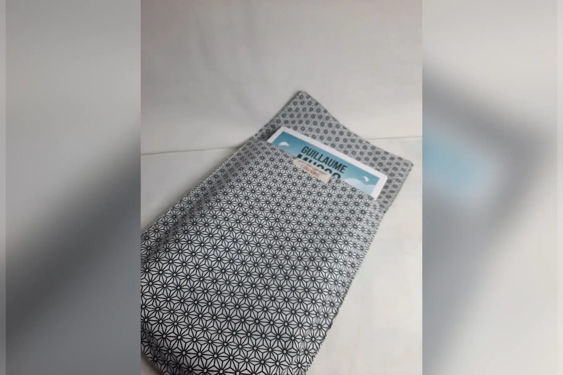 Pochette pour livre "noire"