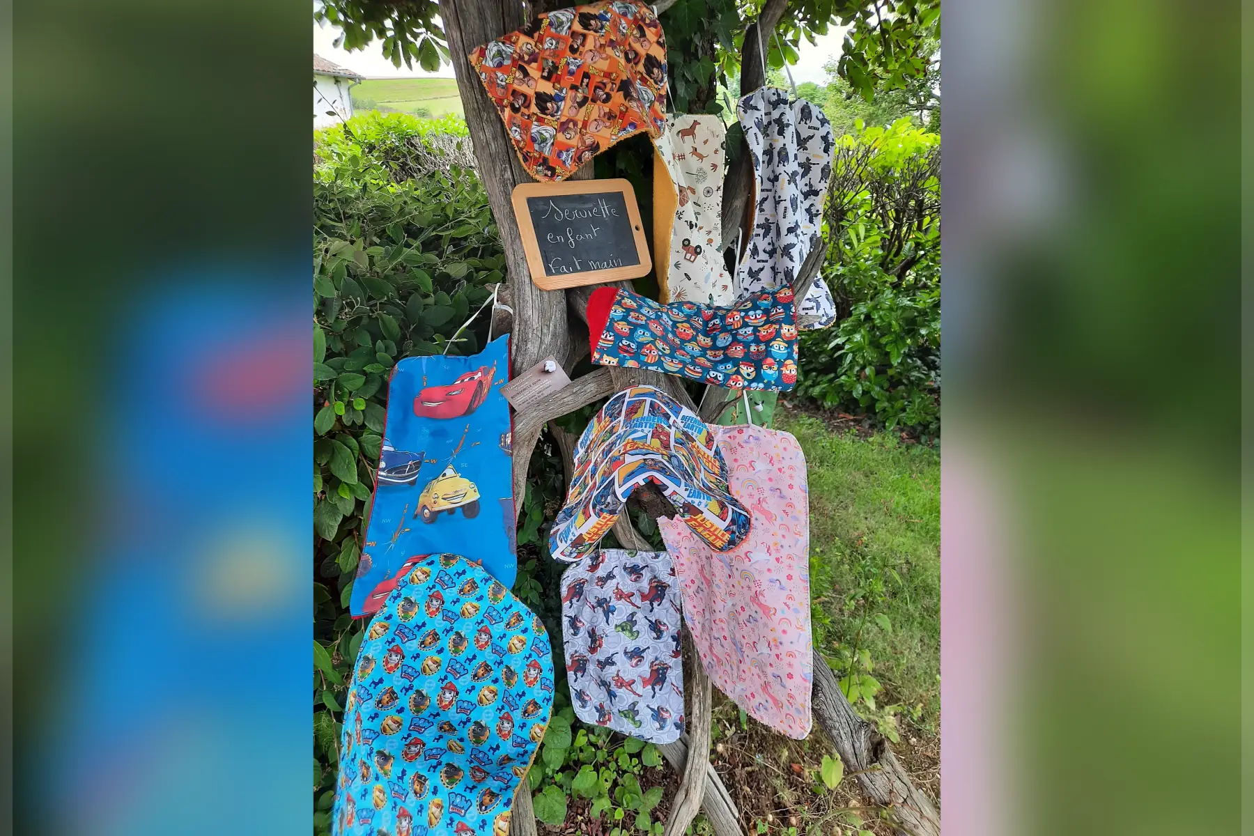 serviette pour enfant motif tracteur