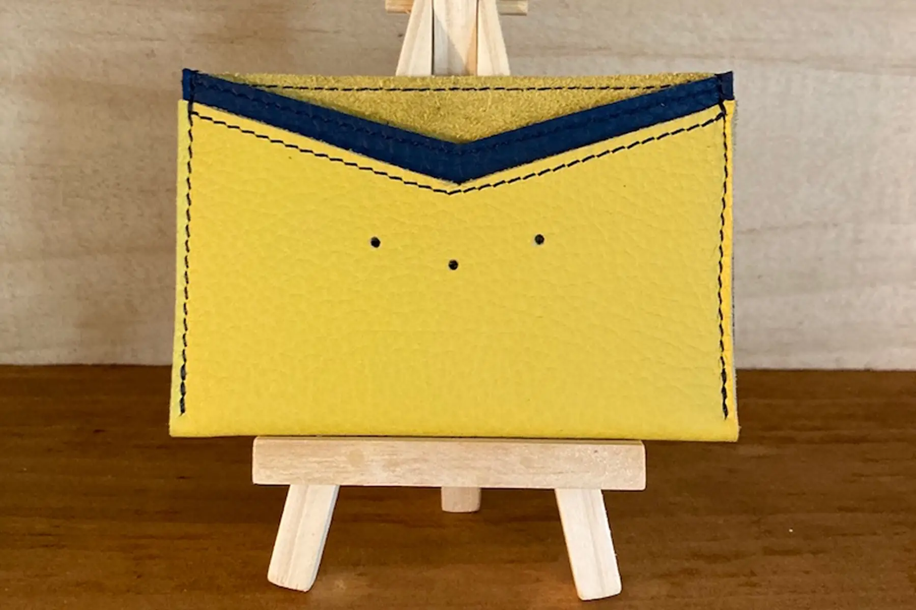 porte-cartes jaune & bleu