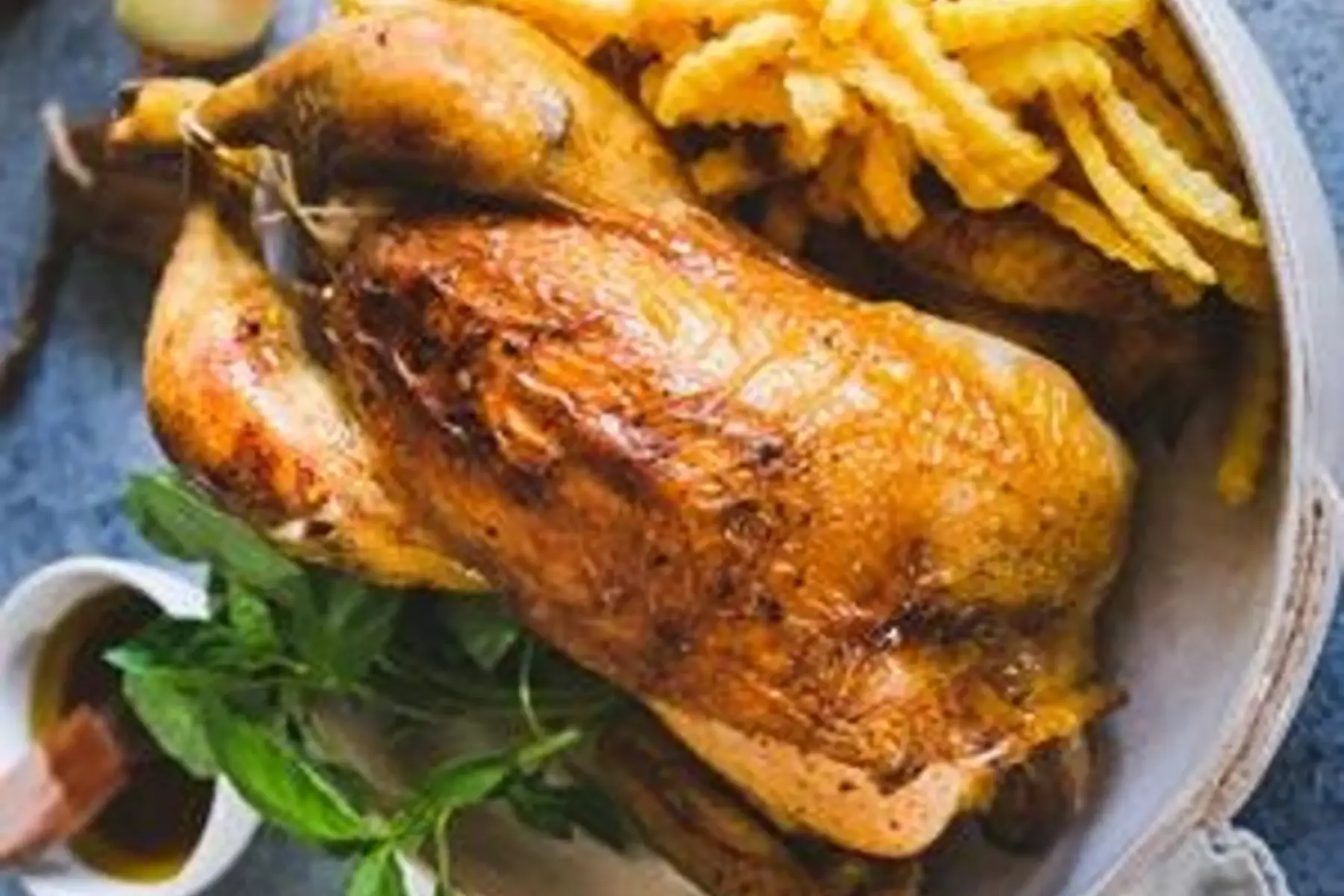 Petit poulet fermier bio (8.80€/Kg)