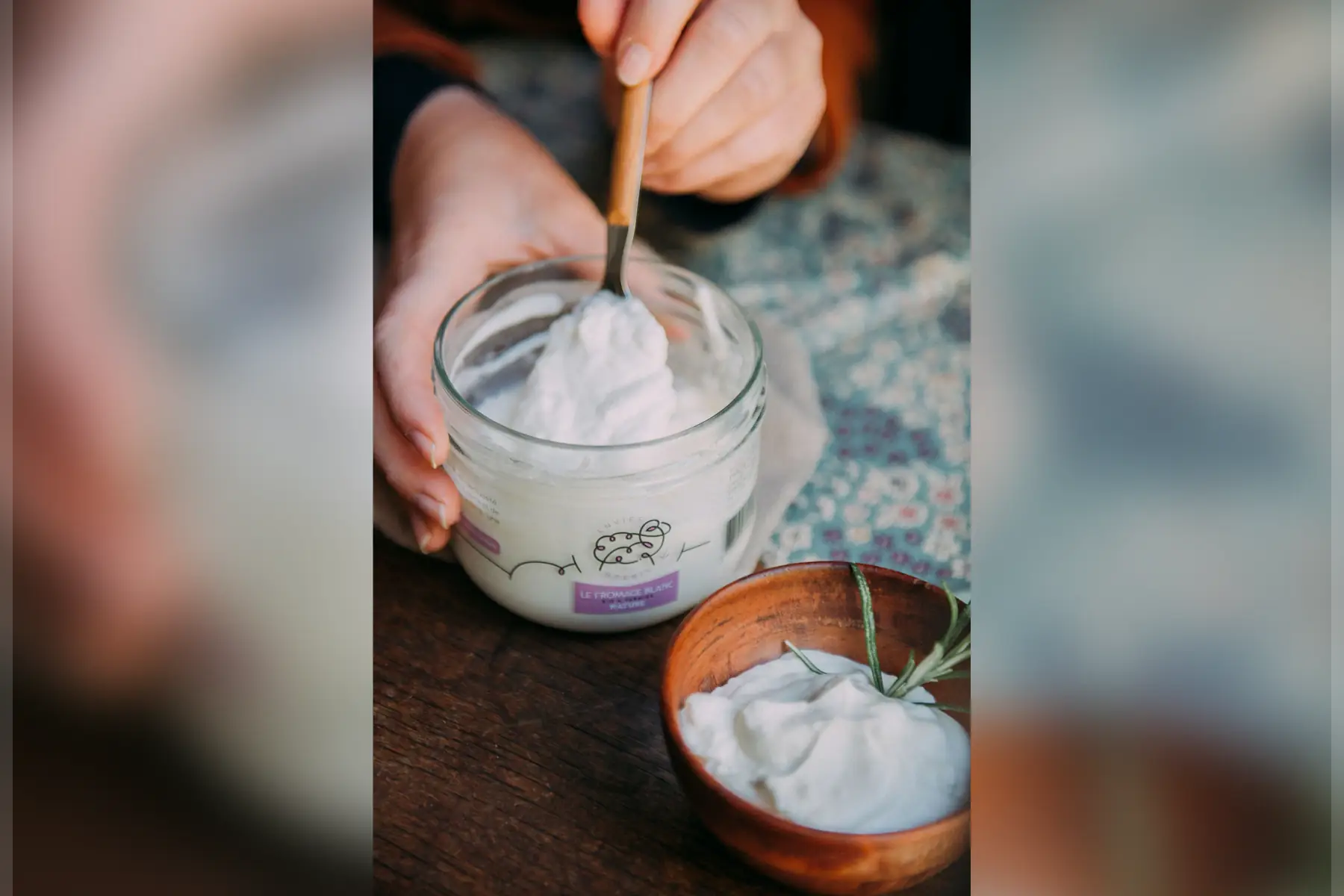 fromage blanc de brebis au lait cru bio et fermier