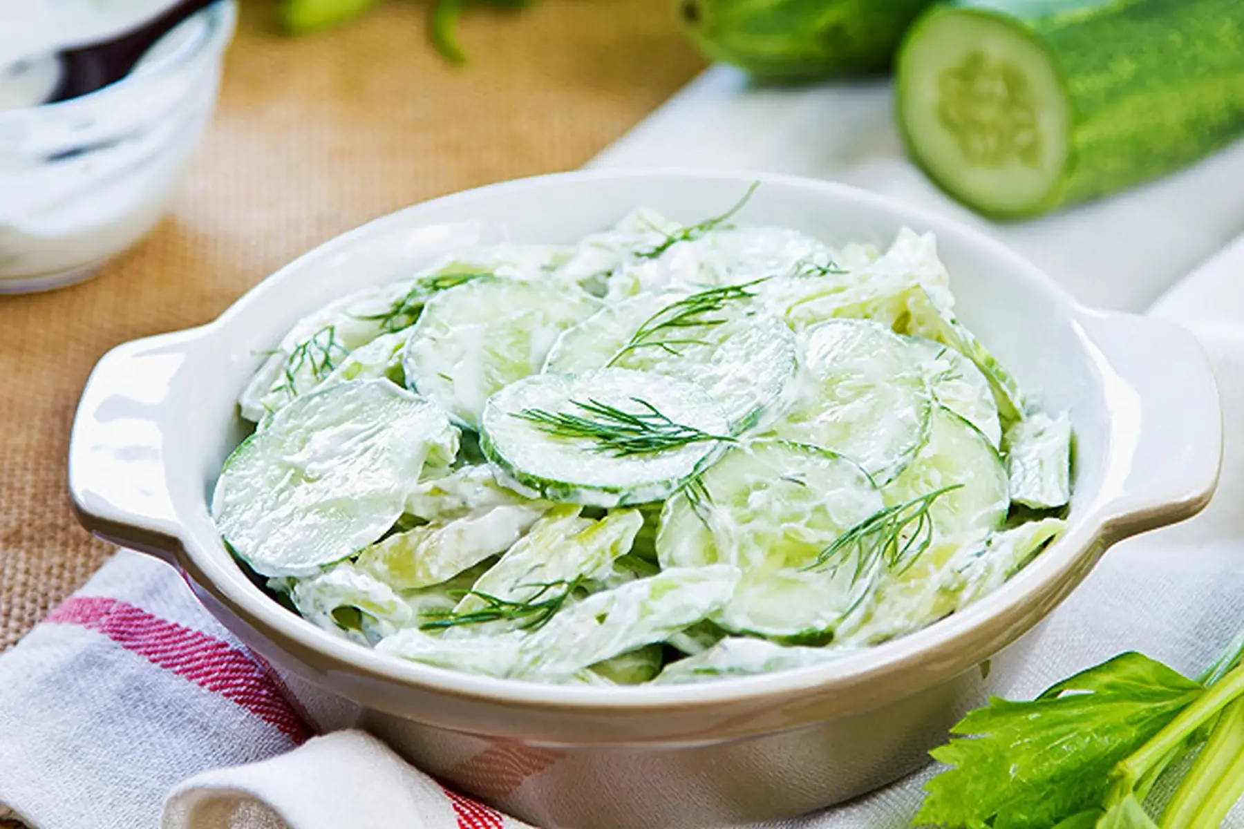 Salade de concombre au fromage blanc