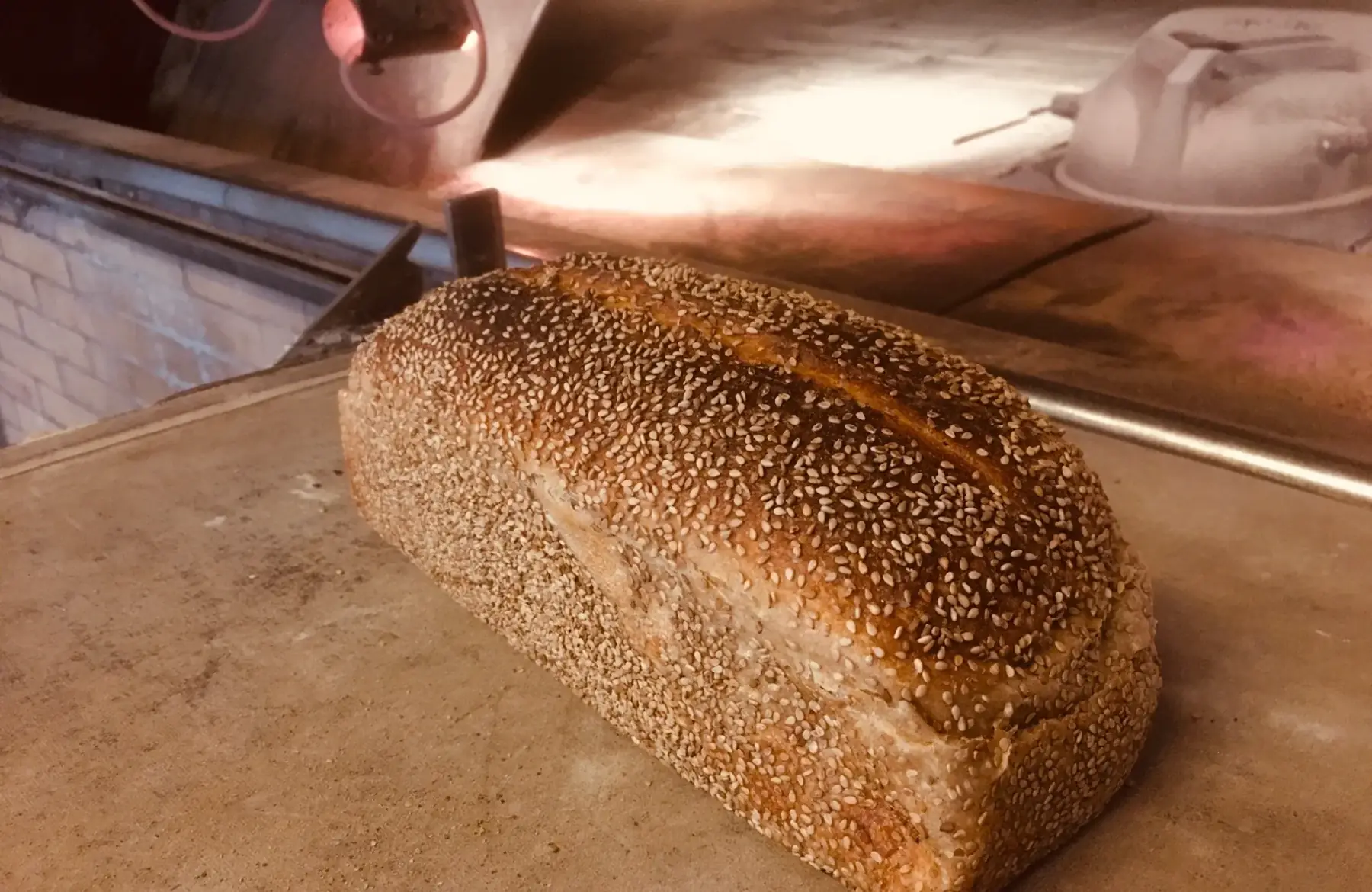 Pain demi-complet sésame moulé 800gr