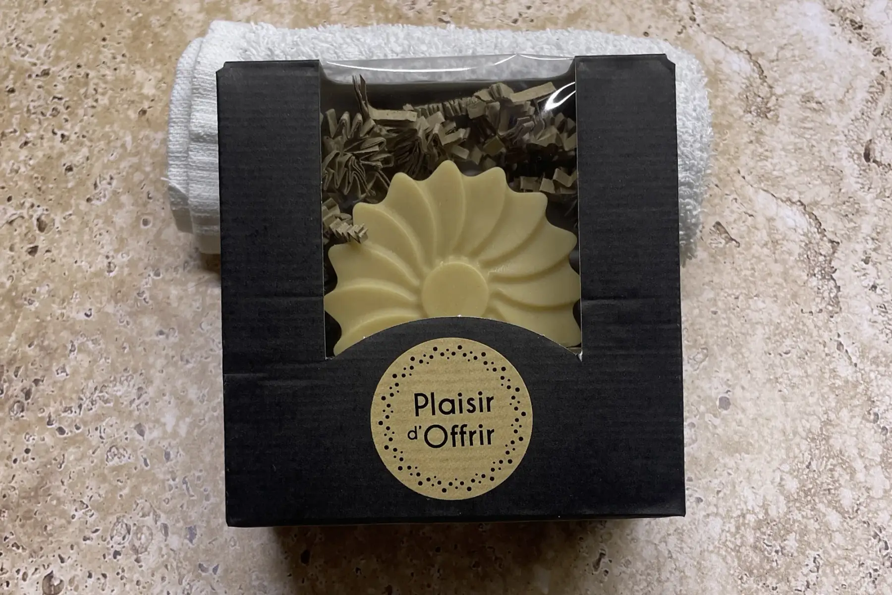 Coffret MARGUERITE – Savon fleuri 80g - DELICAT au lavandin