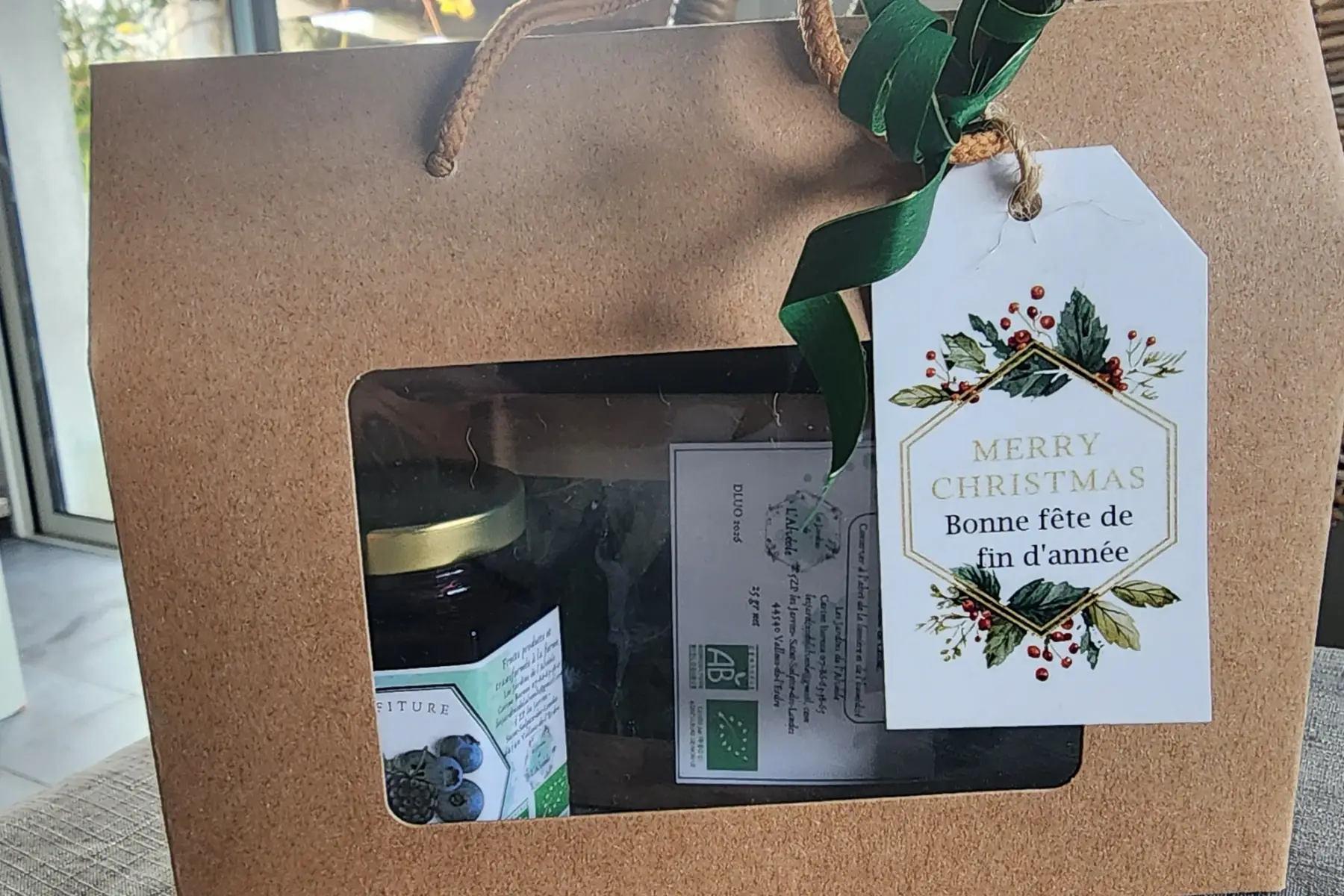 Coffret cadeau 2 confitures et un thé vert