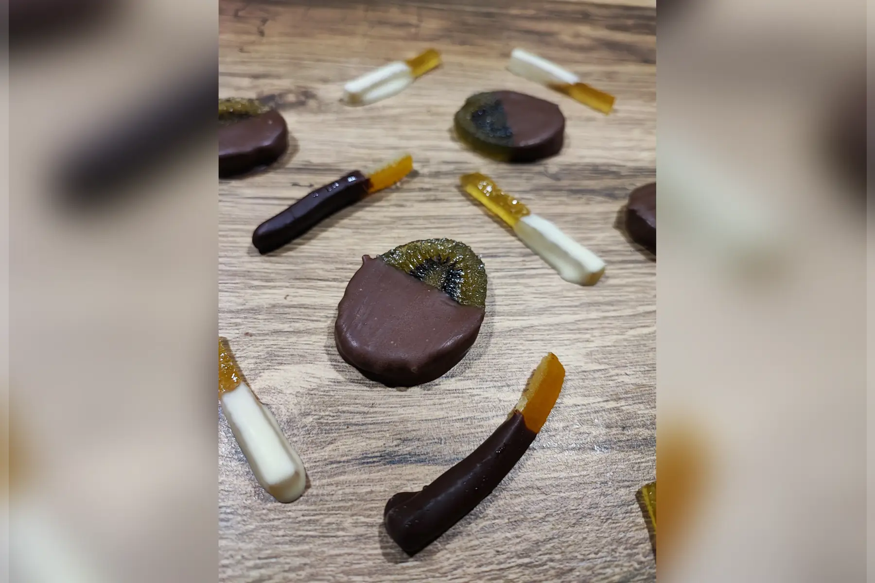 Fruits confits enrobés