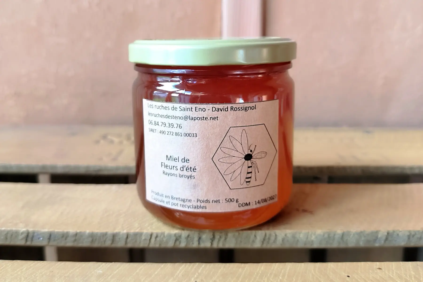 Miel de fleurs d'été : rayon broyés