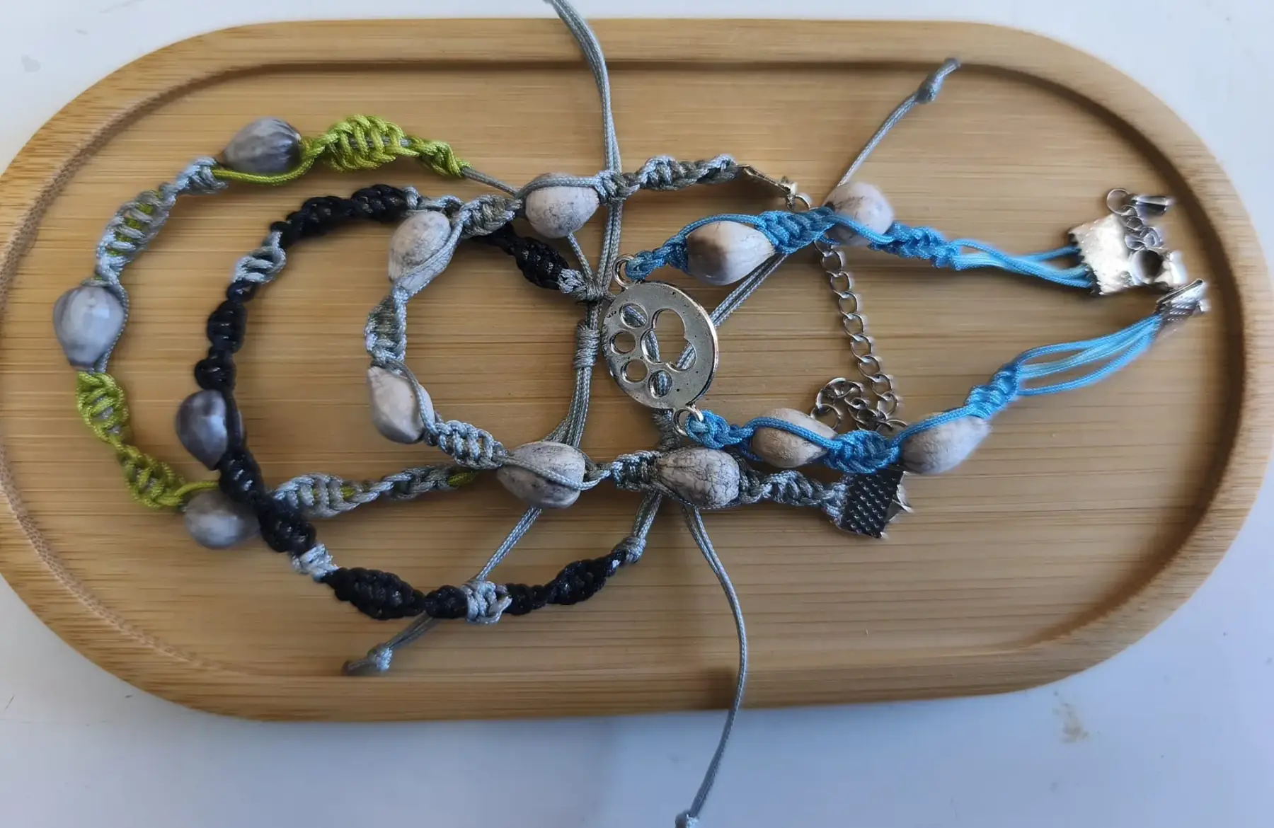 Bracelets macramé 3 fils travaillés